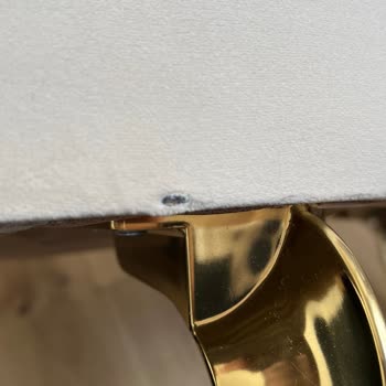 Modalife Defolu Koltuk Takımı Değişimi 1.5 Aydır Bekletiliyor