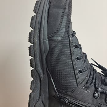 Ayakkabıda Kısa Sürede Açılma Ve Yetersiz Müşteri Hizmeti