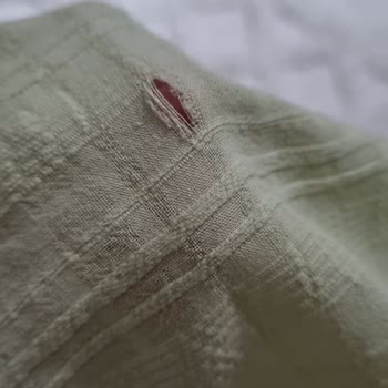 Aldığım Nevresim Takımı Defolu Çıktı