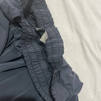 Şeyma Coşkun Aldığım Takımın Kumaşı Kısa Sürede Deforme Oldu, Müşteri Hizmeti Yetersiz