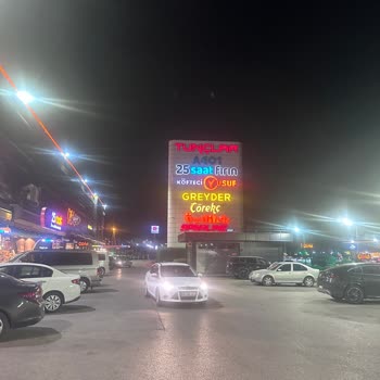 Köfteci Yusufta Kadayıfın İçinde Canlı Kurtla Karşılaştım Çalışanlar İlgisizdi