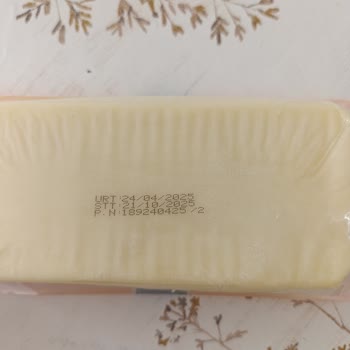 Tarihi Geçmemiş Kaşar Peynirinde Bozulma Ve Sağlık Endişesi