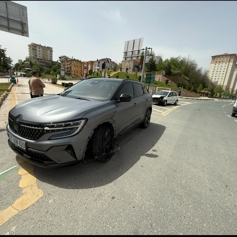 Renault Austral Aracımın Parça Temini Nedeniyle 2 Aydır Teslim Edilmemesi