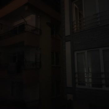 Sokak Lambası Arızası İçin Defalarca Başvurmama Rağmen Sorun Çözülmedi