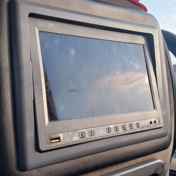 Kötü Temizlik Ve Eski Otobüs Deneyimi