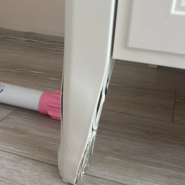 Doğtaş Mobilya Gardırop Boya Atması Ve Servis İlgisizliği