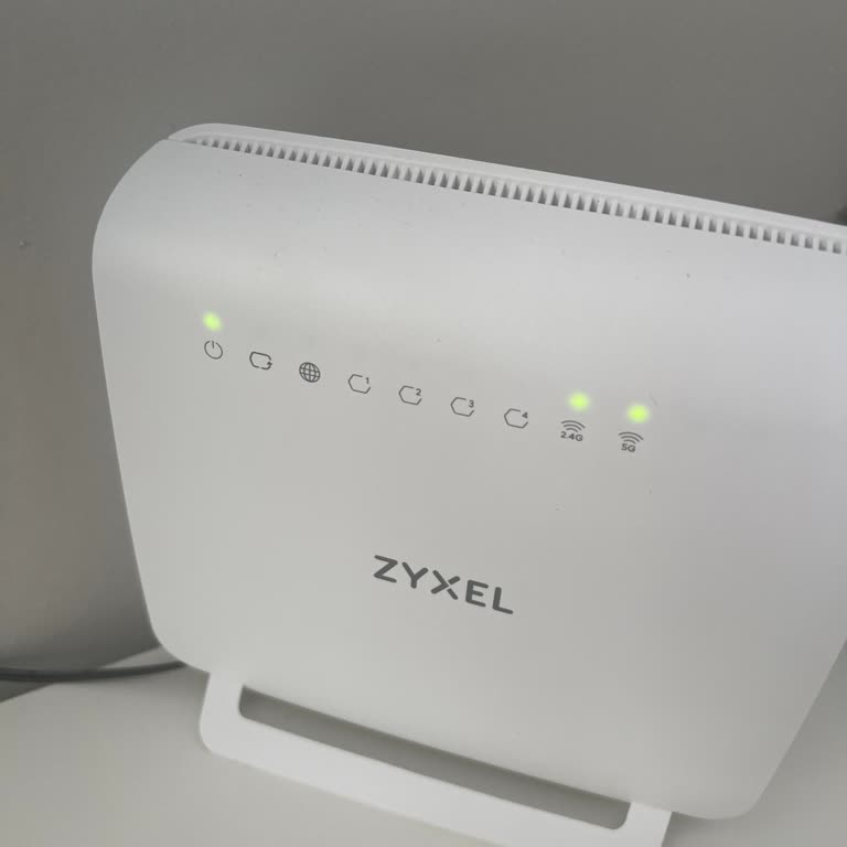 İnternet Bağlantısı İçin Haftalardır Çözüm Bekliyorum, Yetkililere Ulaşamıyorum