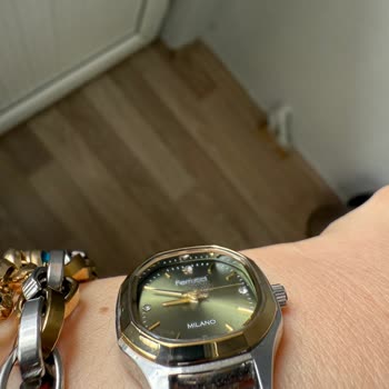 Aylardır Serviste Olan Saatime Çözüm Bekliyorum!