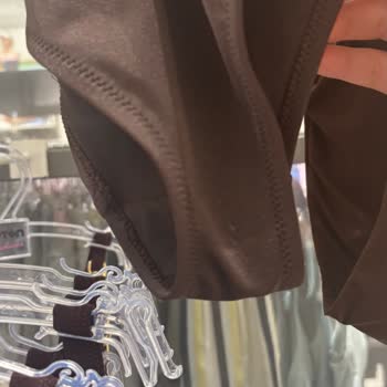 Koton Mağazasında Hijyen Ve Çalışan İlgisizliği Büyük Hayal Kırıklığı Yarattı