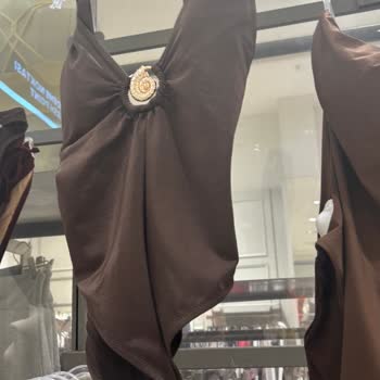 Koton Mağazasında Hijyen Ve Çalışan İlgisizliği Büyük Hayal Kırıklığı Yarattı