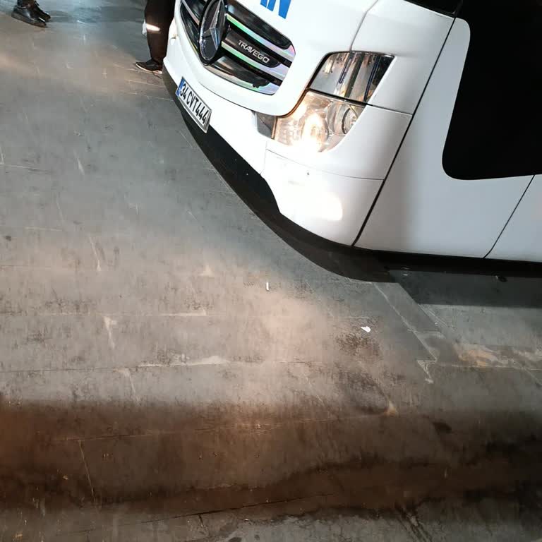 Otobüs Şoförünün Yolcuları Terminalde Bırakıp Kaba Davranması