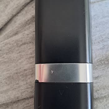 Yeni Televizyon Kumandasında Kısa Sürede Yaşanan Soyulma Sorunu