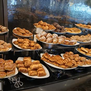 Elexus Hotel Hijyen Ve Müşteri İlişkileri Konusunda Hayal Kırıklığı