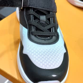 1 Saatte Deforme Olan Reebok Ayakkabıya FLO'dan Yetersiz İnceleme Ve İade Reddi