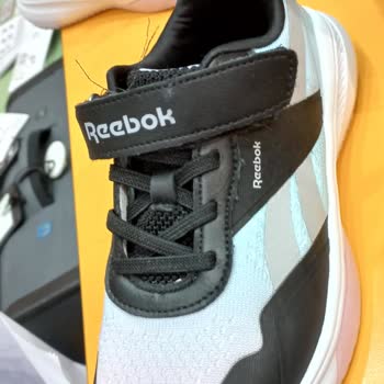 1 Saatte Deforme Olan Reebok Ayakkabıya FLO'dan Yetersiz İnceleme Ve İade Reddi