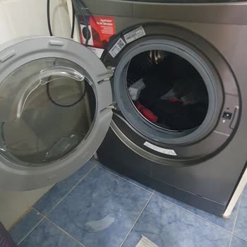 Yeni Çamaşır Makinemin Camı Patladı, Değişim Talebim Reddedildi