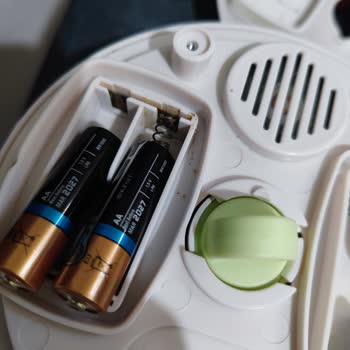 Aldığım Duracell Piller Akma Yapıp Oyuncaklarımı Bozdu