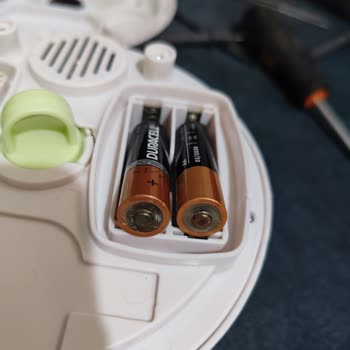 Aldığım Duracell Piller Akma Yapıp Oyuncaklarımı Bozdu