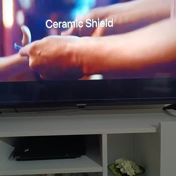 Grundig Televizyonumda Garanti Kapsamında Panel Arızası: Sürekli Yatay Çizgi Sorunu