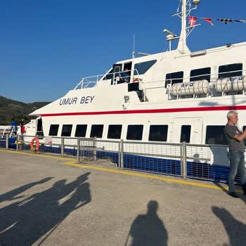 Klimasız Feribotta Saatlerce Mağduriyet Ve Açıklama Eksikliği