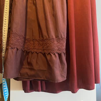 Aldığım Elbise Kısa Ve Defolu, Değişim Yapılmıyor