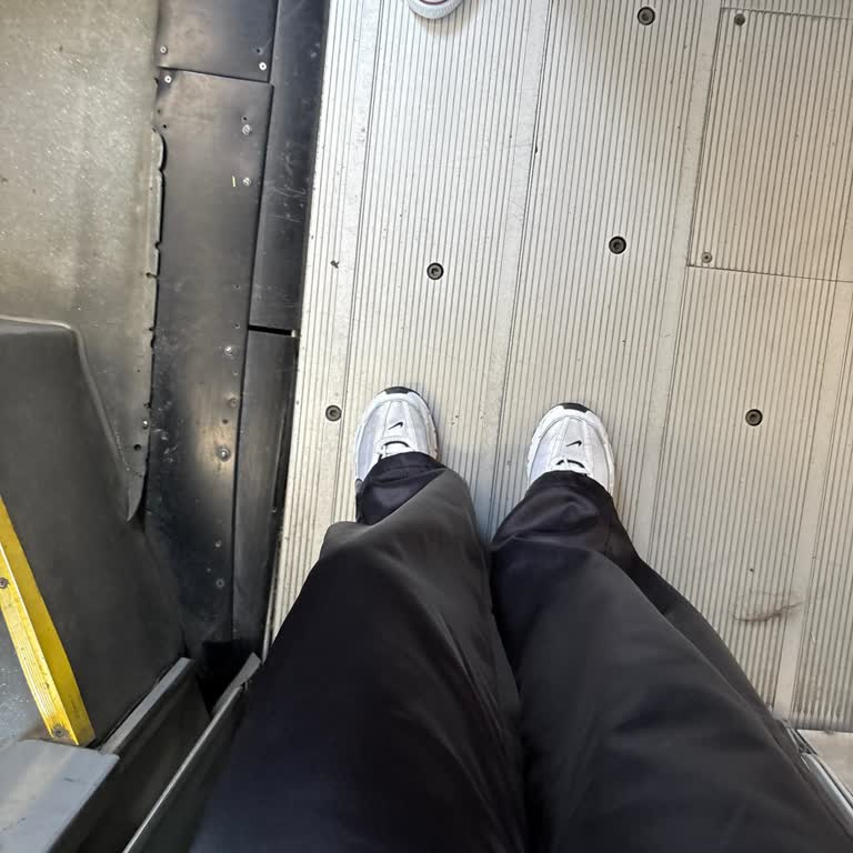 Otobüs Seferlerinin Yetersizliği Ve Güzergah Sorunu