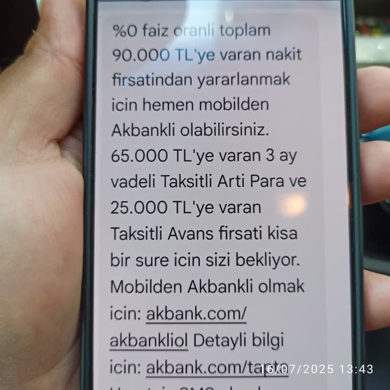 Yanlış Bilgilendirme Ve Mağduriyet: Akbank'ta Sıfır Faizli Kredi Mesajı Sonrası Yaşananlar