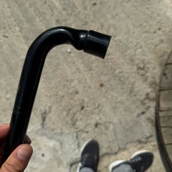 Sıfır Araçta Bijon Anahtarı İlk Kullanımda Yamuldu