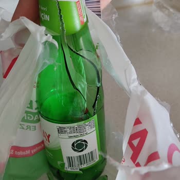 Kırık Şişe Şoku: Kızılay Maden Suyunda Güvenlik Endişesi