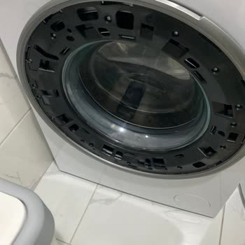 Garanti Kapsamında Parça Kırıldı, Ücret Talep Edildi!