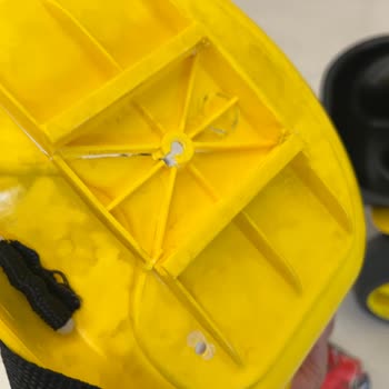 Kızım Bisikletin Kırılan Koltuğundan Düşerek Yaralandı: Güvenlik Sorunu Ve Hayal Kırıklığı