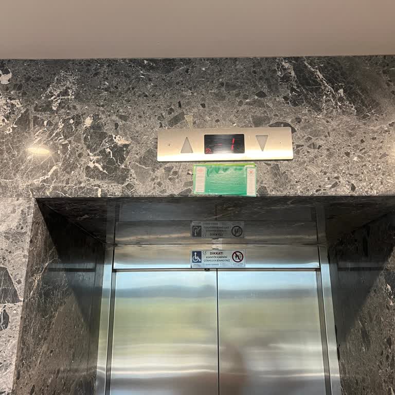 Asansör Sorunu Hayatı Zorlaştırıyor!