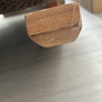 Aldığım Mobilyalar Defolu Çıktı, İlgisizlik Ve Muhatapsızlık Mağdur Etti