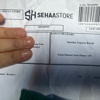 Ürün Görseli Ve Kumaş Kalitesi Beklentiyi Karşılamadı