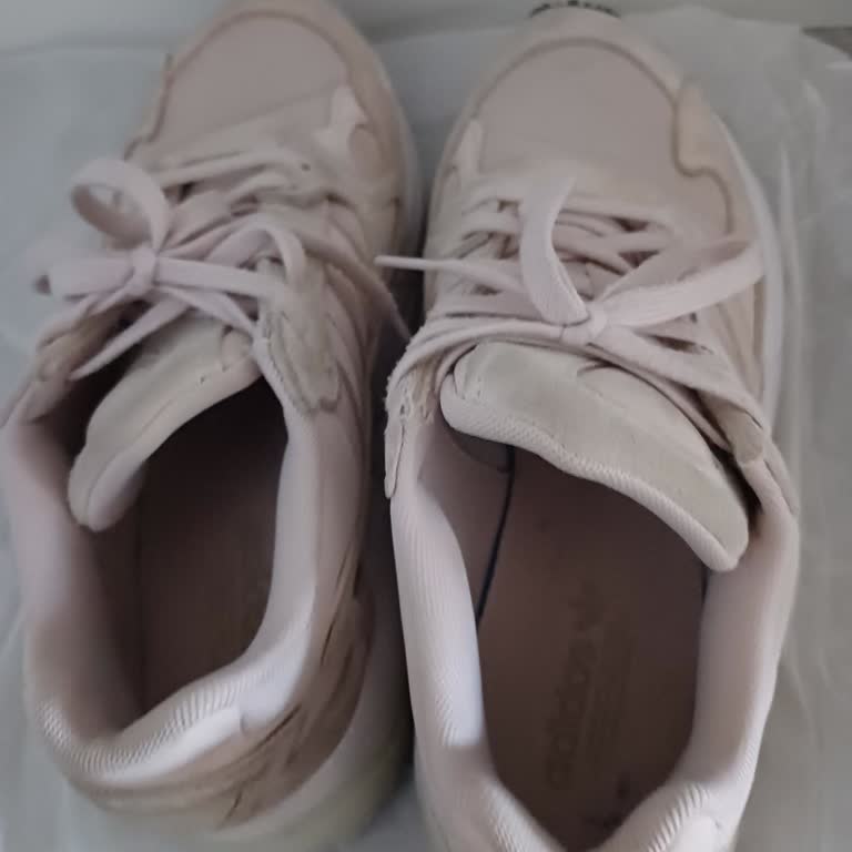 Sneaks Up Kısa Sürede Deforme Olan Ayakkabıya Çözüm Bulamıyorum!