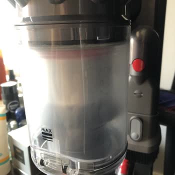 Bir Haftada Eski Görünen Dyson Süpürge Haznesi Hayal Kırıklığı