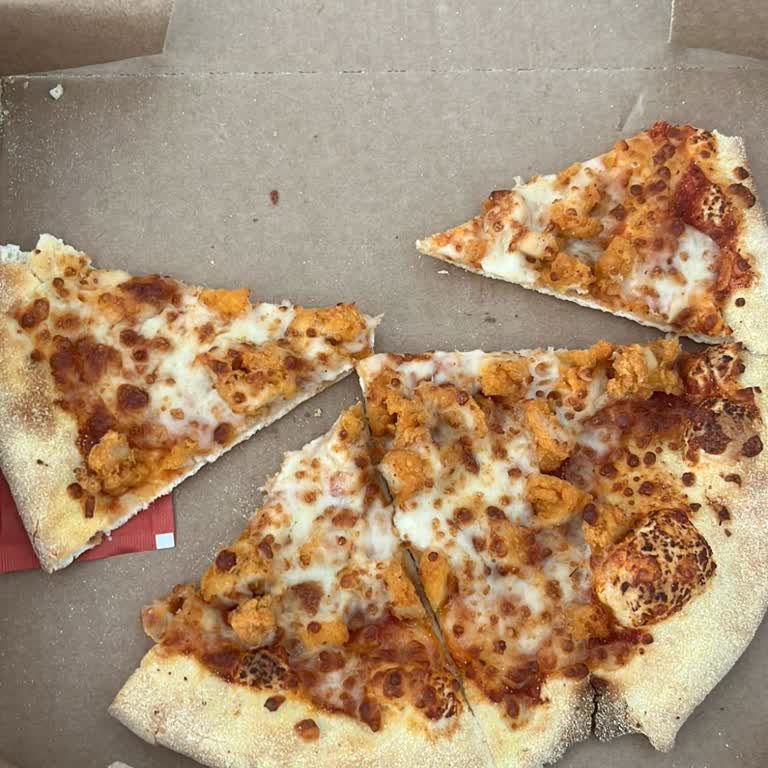 Domino's Darıca Osmangazi Şubesi'nde Siparişlerde Sürekli Eksiklik Ve Yanlışlık