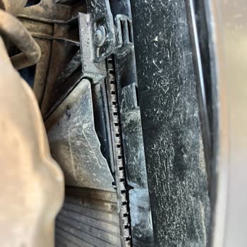 Serviste İlgisizlik Ve Eksik Onarım Mağduriyeti