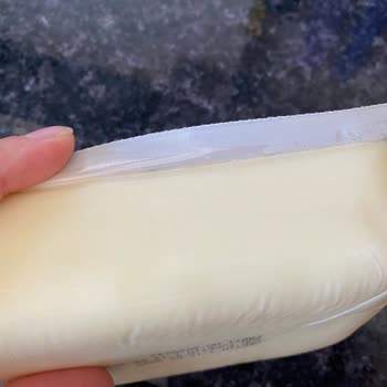 Ünal Peynircilik Küflü Kaşar Peynir Ve İlgisiz Müşteri Hizmeti Nedeniyle Hayal Kırıklığı