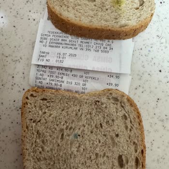 Tost Ekmeğinde Küf Ve Eksik Son Kullanma Tarihi Sorunu