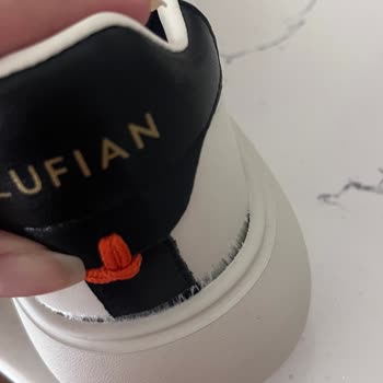 Mağaza Müdürünün Alaycı Tavrı Ve Defolu Ürün Değişim Sorunu