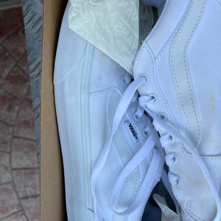 Vans Ayakkabıda Renk Değişimi Ve Garanti Süreci Hayal Kırıklığı