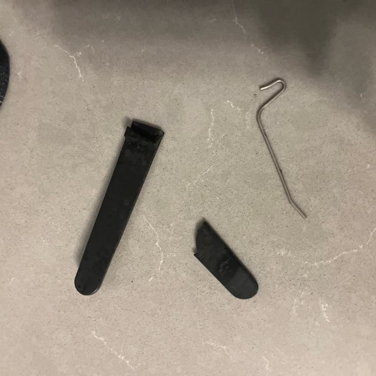 Kahve Makinesi Parçası Kırıldı, Değişim Talep Ediyorum