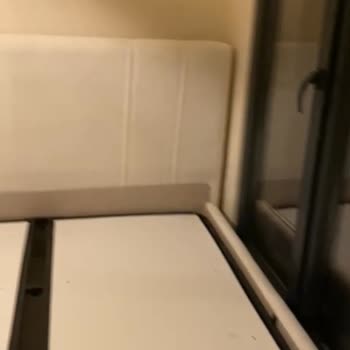 Homeefurniture.com.tr Ürünler Görseldeki Ya Da Siparişte Belirttiğim Renk Ve Modelle Uyuşmuyor