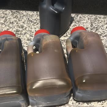 Pekmez Bidonunda Fermente Olma Ve Şarap Kokusu Sorunu