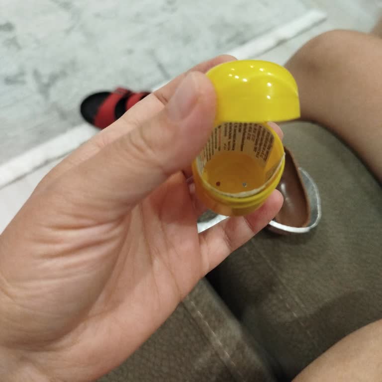 Oyuncak Yumurtanın İçinden Oyuncak Çıkmaması Hayal Kırıklığı Yarattı