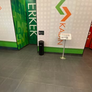 Yenibosna Macfit'te Yetersiz Bilgilendirme Ve Sürekli Tesis Arızaları