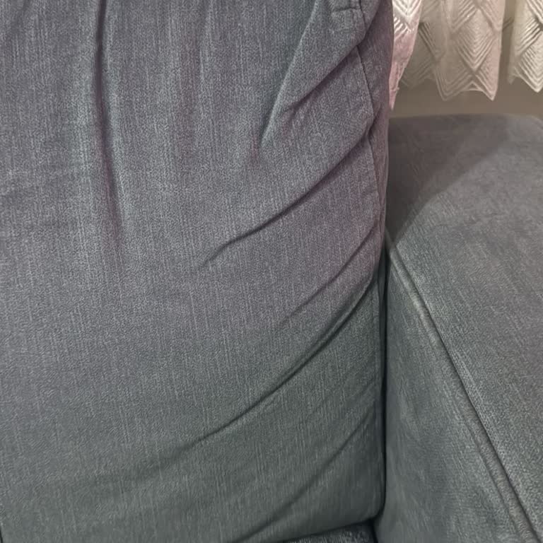 İstikbal Koltuk Takımının Sırt Minderleri Hızla Deforme Oldu, Çözüm Sunulmadı