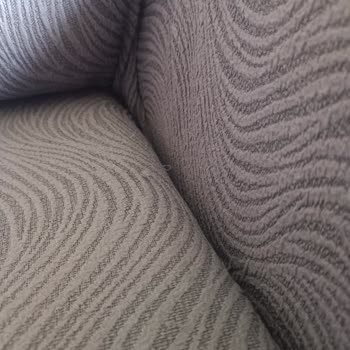 Aldığım Örtü Hem Kalitesiz Hem De Satıcı İlgisiz