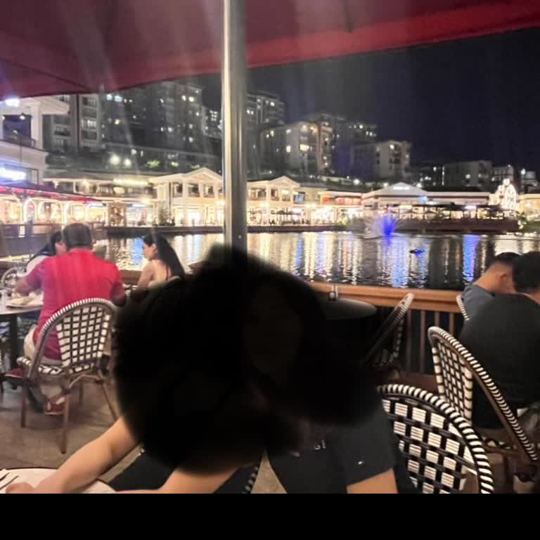 Garsonların İlgisizliği Ve Masa Düzeni Sorunları